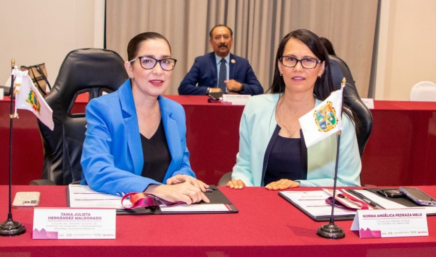 Contralora de Tamaulipas asiste a reunión nacional con secretario de la Función Pública