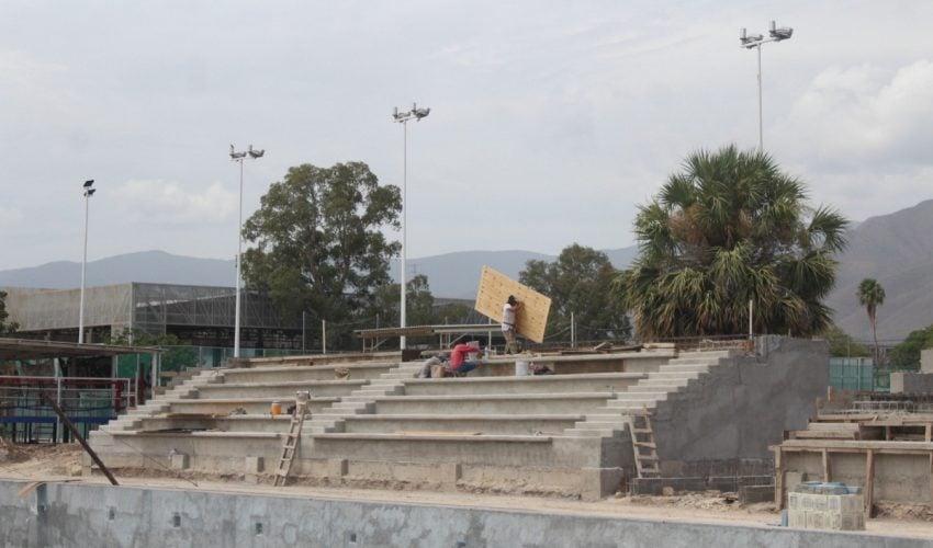 Avanza remodelación de la alberca olímpica de la Unidad Deportiva Adolfo Ruiz Cortines