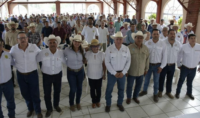 Lleva Gobierno del Estado Programa de Mejoramiento Genético al municipio de Aldama