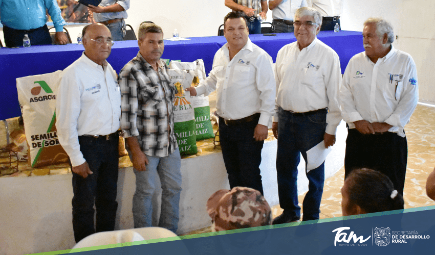 Gobierno de Tamaulipas entrega 11.9 toneladas de semilla certificada a productores de Soto La Marina y Casas