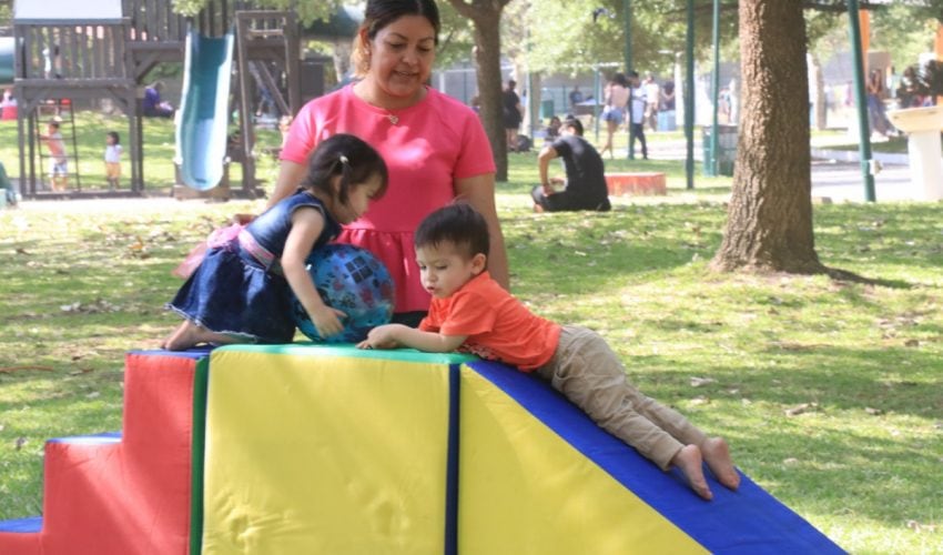 Promueve SET círculos de crianza en niñas y niños de 0 a 3 años a través de la educación inicial