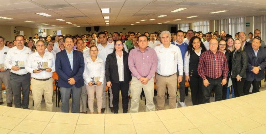 Reconoce Instituto Tecnológico Superior de El Mante trayectoria de sus maestras y maestros