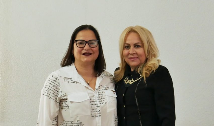 Nombran a maestra Nora Hilda de los Reyes Vázquez como titular de la Oficina de Enlace Educativo con la SEP