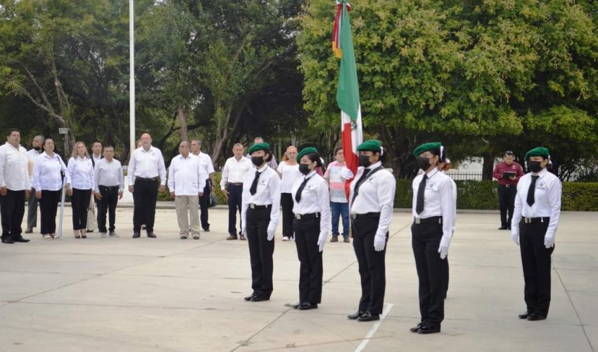 Ceremonia Cívica de Honores a nuestra Bandera