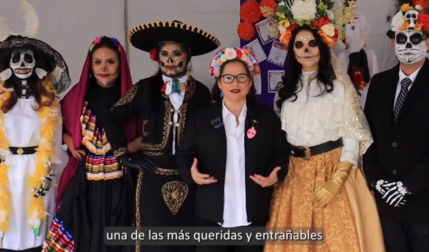 Invitación a compartir cómo celebran el Día de Muertos en tu escuela