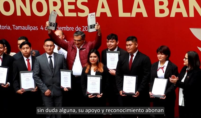 Video Ceremonia de Honores y Entrega de Becas Estatales