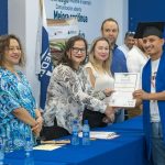 Entrega SET y INEA certificados de Primaria y Secundaria a 80 empleados de MEDLINE en NLD