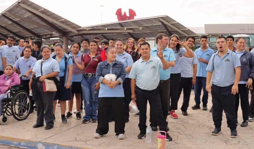 Todo un éxito las visitas y recorridos de las escuelas en los stands de la Feria Tamaulipas 2024.