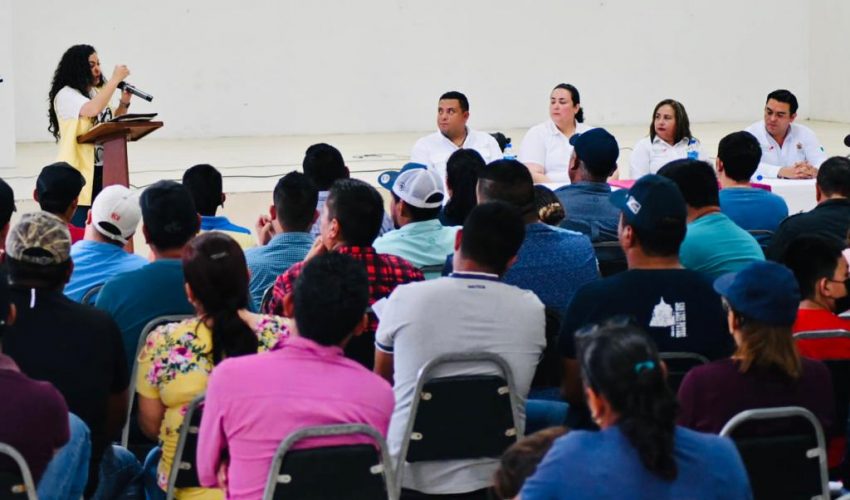 Secretaría del Trabajo de Tamaulipas difunde programas de empleo en Jiménez