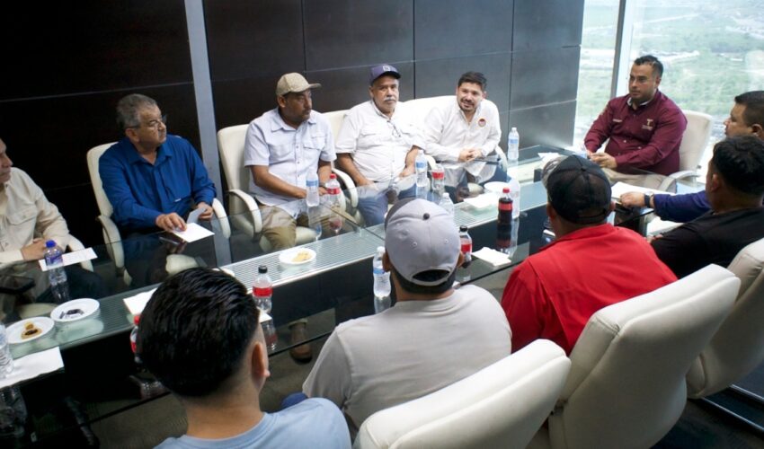 Atiende STPS planteamientos laborales de transportistas y trabajadores de El Mante