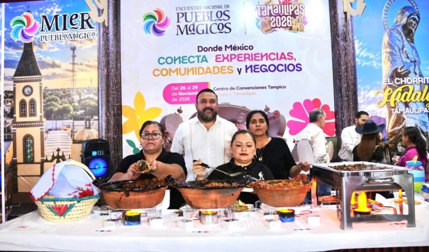 Convivencia familiar, recreación y gastronomía en stand de Turismo