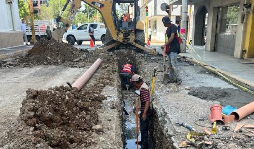 En marcha pavimentaciones hidráulicas y rehabilitación de tuberías en Ciudad Victoria