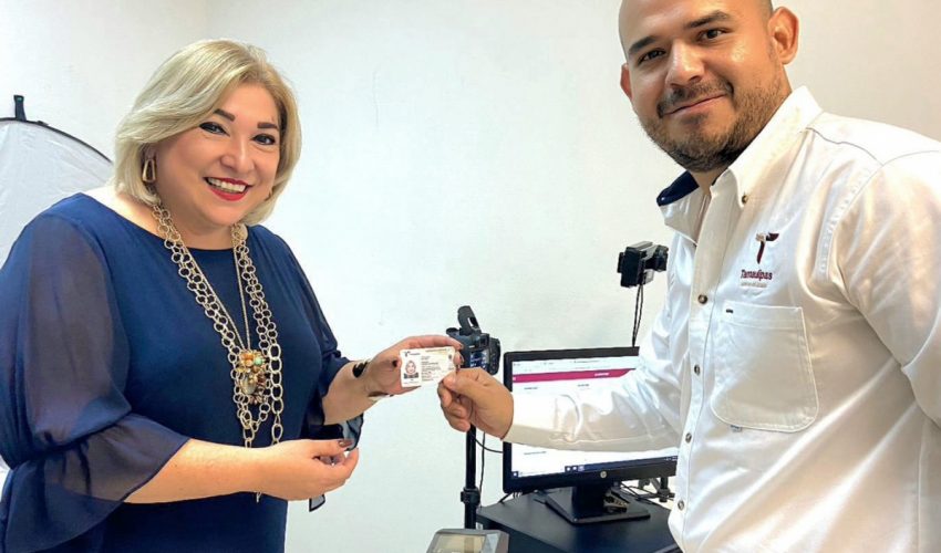 Invita Adriana Lozano a tramitar Licencia de Conducir para Automovilista