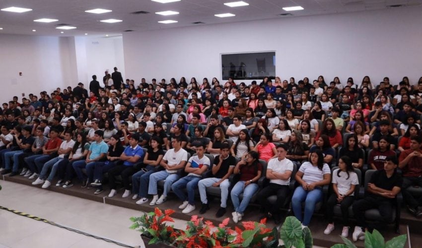 Egresados de USJT tienen un espacio laboral asegurado en la Secretaría de Seguridad Pública