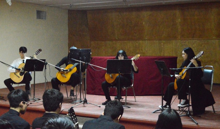 Presentan estudiantes del Colegio de San Juan Siglo XXI recitales demostrativos