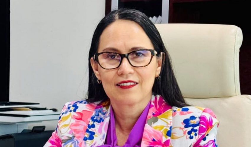 Llama Contraloría Gubernamental a borrar estigmas que violentan a la mujer