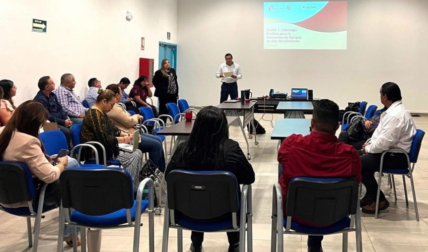 Refuerza COLTAM capacitación en liderazgo para fortalecer el servicio educativo estatal