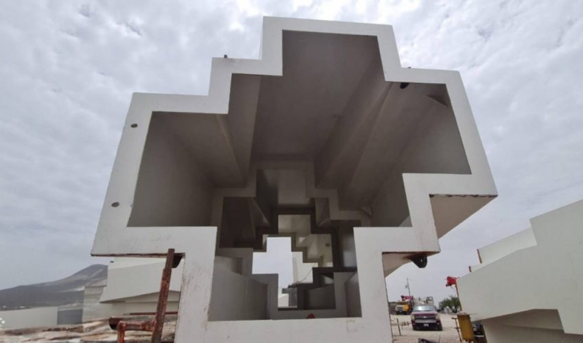 Rescatan ITAVU proyecto olvidado; levantan cruz monumental en Tula