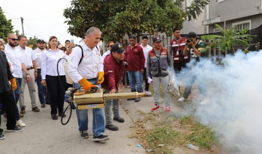 Intensifica Salud estrategia de eliminación de criaderos y plan de contención contra el dengue