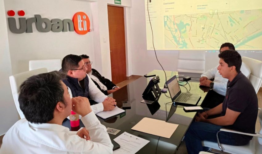Garantizan transporte de calidad para estudiantes de la UPALT