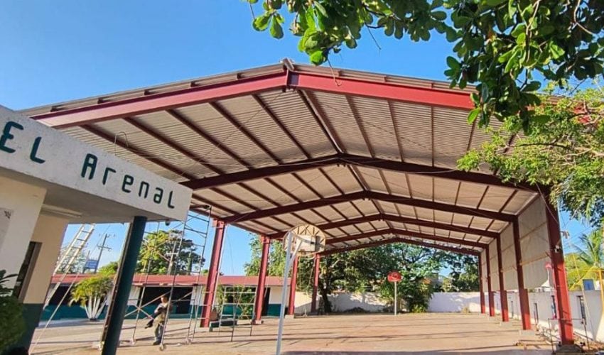 Gobierno de Américo transforma el sector educativo con mejores planteles escolares