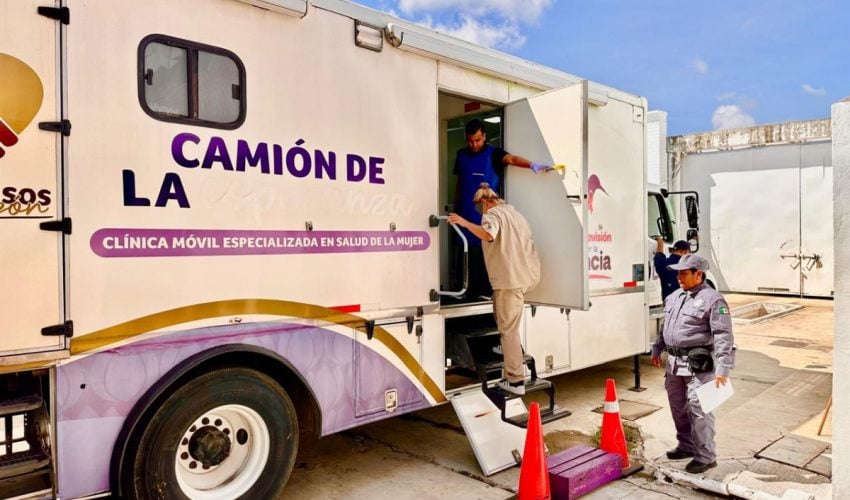 Conmemora CEDES Altamira lucha contra el cáncer de mama con rally deportivo, mastografías y yoga oncológico