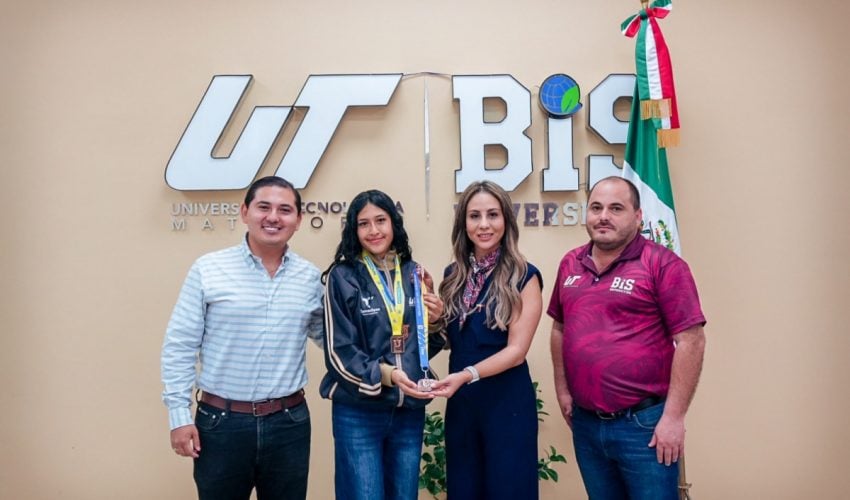 Conquista estudiante de la UTM triple oro en Torneo Preuniversitario de Taekwondo