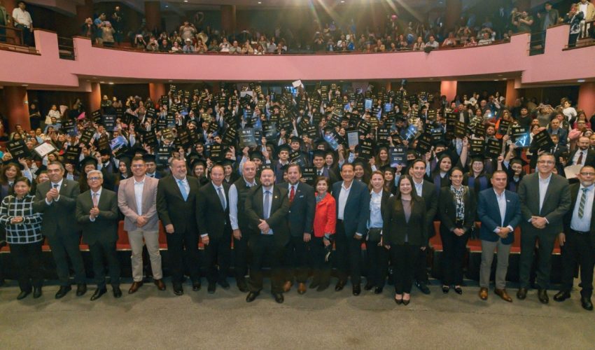 Exhorta secretario de Educación a graduados de la UPV a servir a Tamaulipas con humanismo y transformación