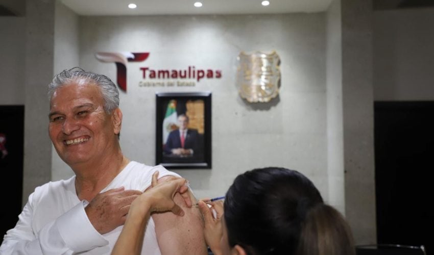 Exhorta Salud a vacunarse contra COVID e Influenza