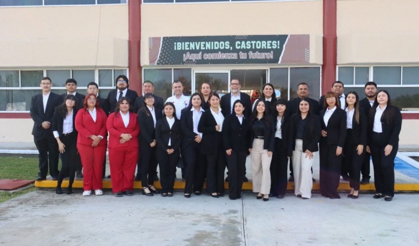 Impulsa UPRR preparación laboral de sus estudiantes mediante estadías profesionales