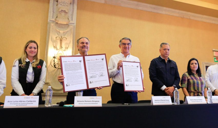 Reconoce Infonavit a Américo Villarreal por liderazgo en construcción de viviendas