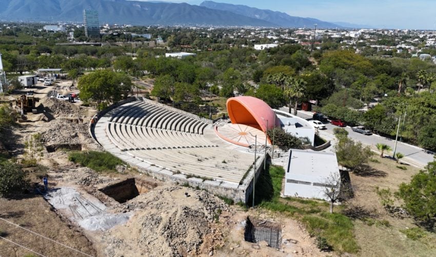 Construye Gobierno de Tamaulipas cubierta sobre concha acústica del parque Siglo XXI en Victoria