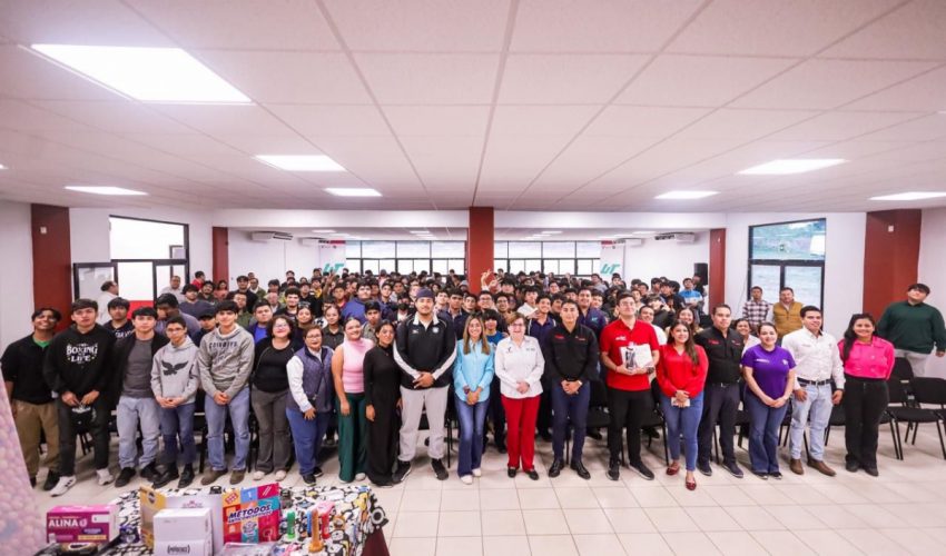 Participan más de 800 jóvenes en ciclo de conferencias “INLOVE: Más Amor Menos Riesgos”: INJUVE
