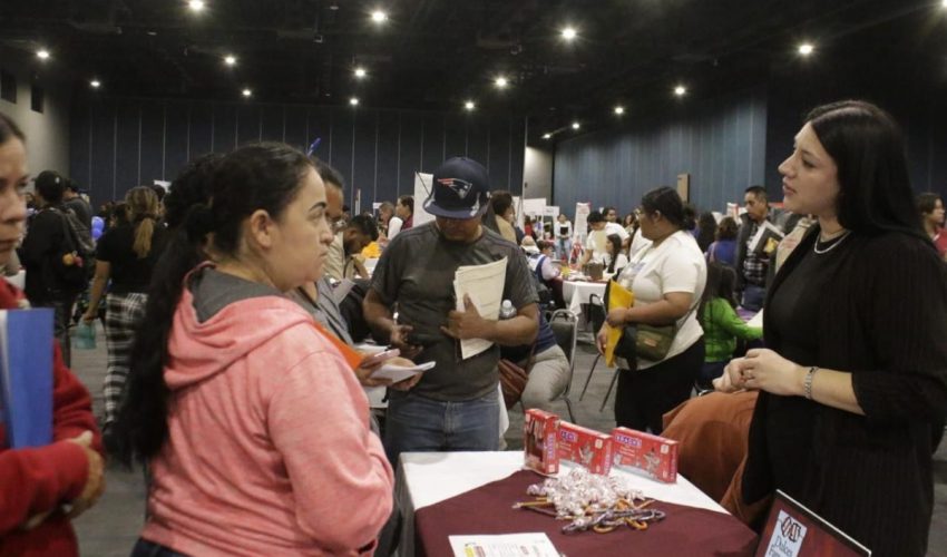 Ofertan más de mil 300 vacantes en Feria Nacional de Empleo para las Mujeres en Reynosa