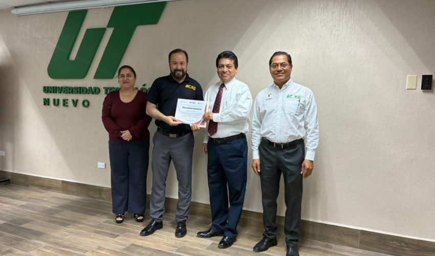 Capacita UTNL a docentes en liderazgo positivo para la mejora de la enseñanza