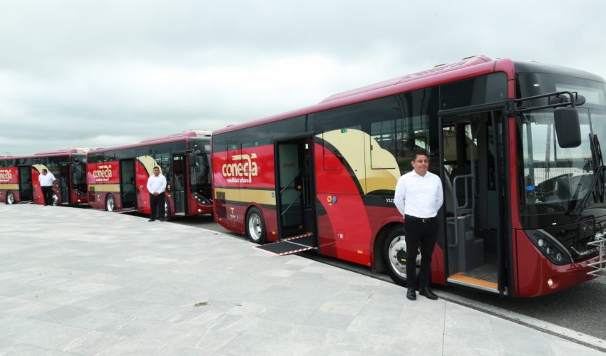 Supervisa gobernador unidades del nuevo sistema de transporte público de Tamaulipas