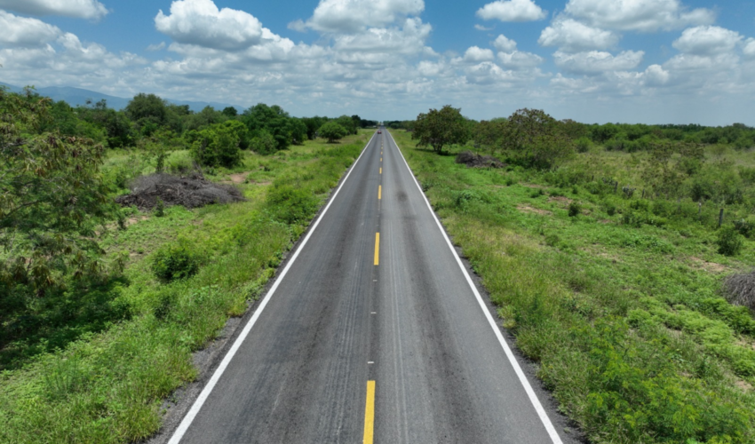 Inyecta Gobierno de Américo casi 800 MDP en conservación de carreteras