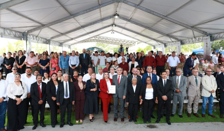 En Abasolo, impulsa Américo nuevas alternativas para el campo, obras y gestión de viviendas
